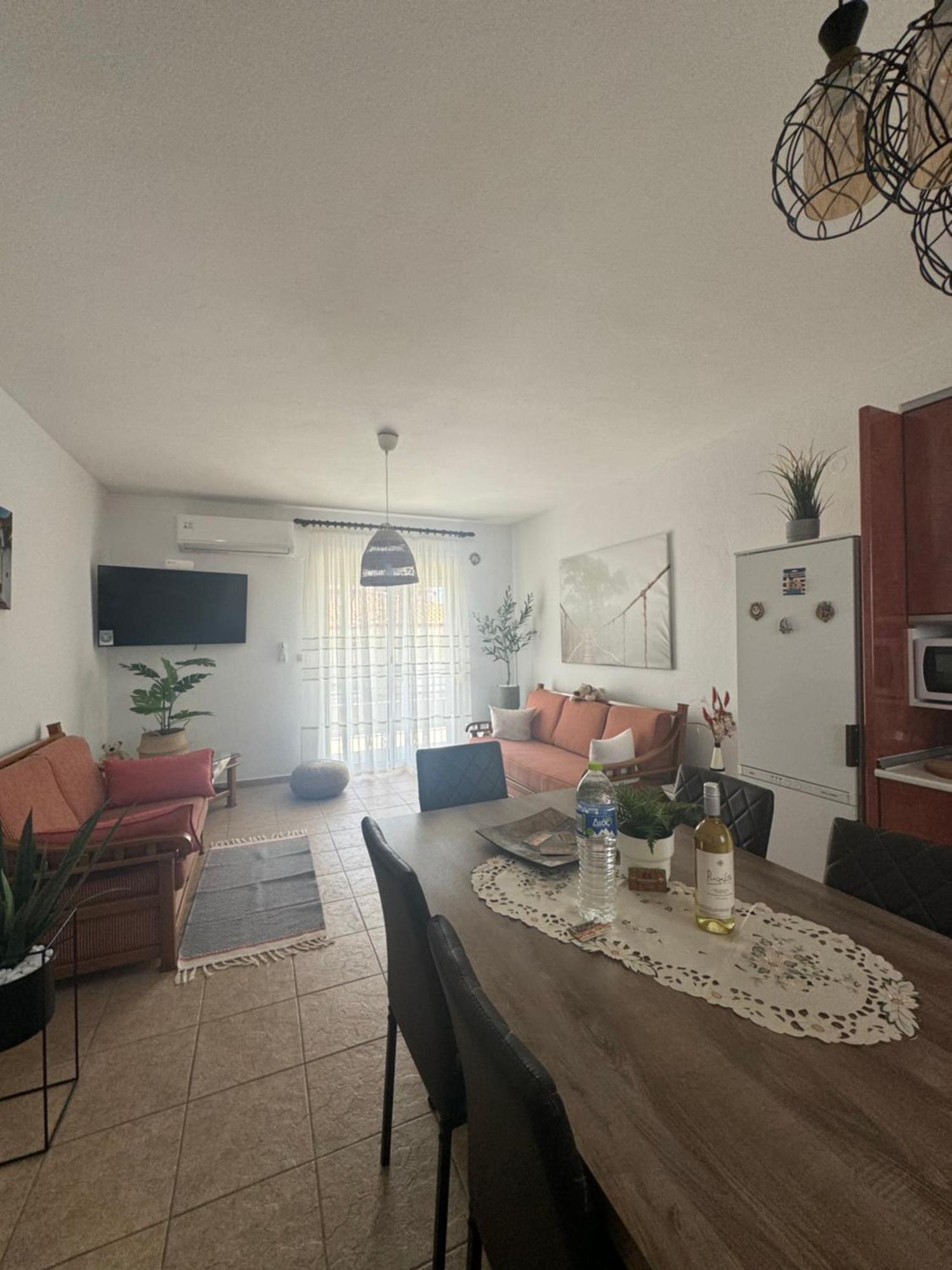 Apartment Toli