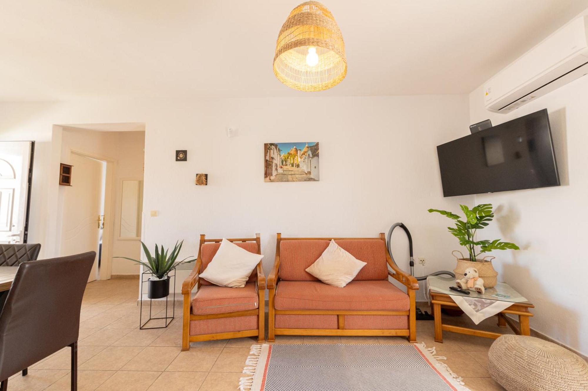 Apartment Toli *